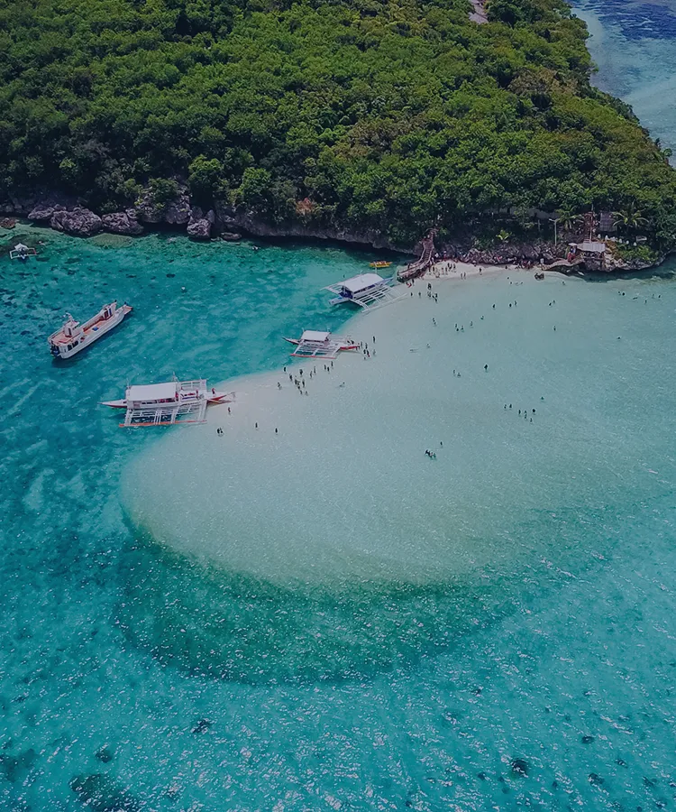 最新流行スポットから穴場のローカルエリアまで<area_name>在住のプライベートガイドと特別な旅をしよう。