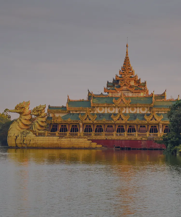 最新流行スポットから穴場のローカルエリアまで<area_name>在住のプライベートガイドと特別な旅をしよう。