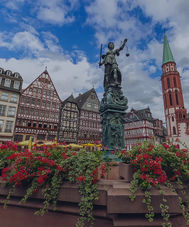 最新流行スポットから穴場のローカルエリアまで<area_name>在住のプライベートガイドと特別な旅をしよう。