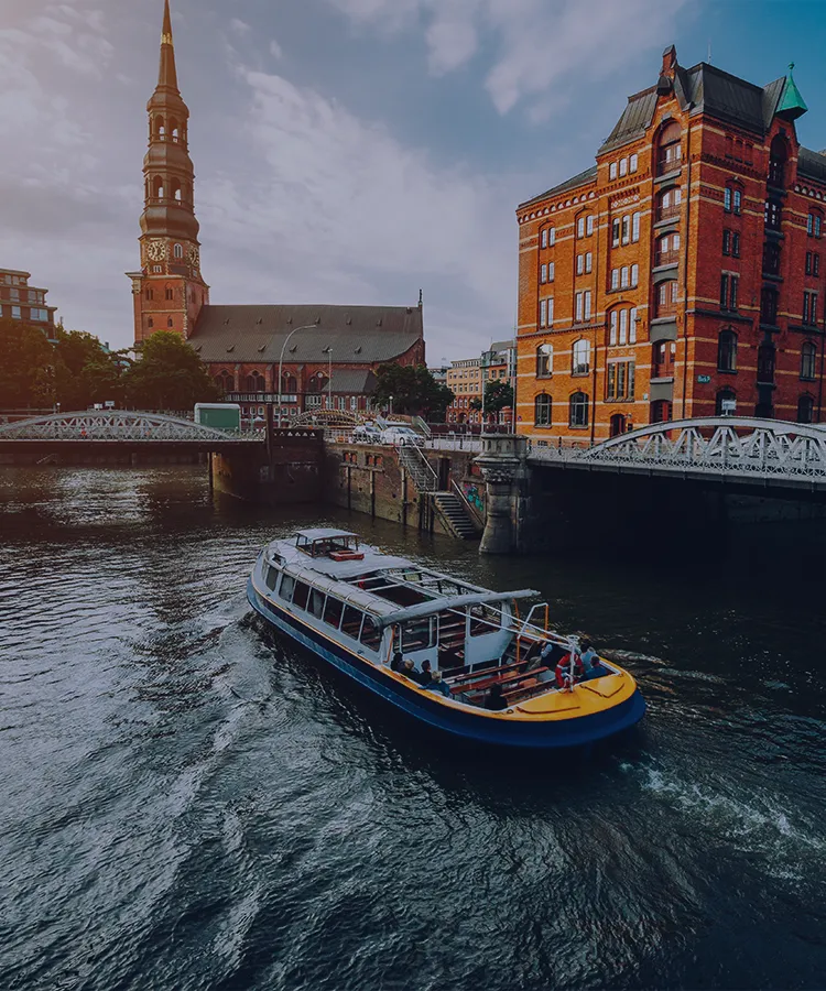 最新流行スポットから穴場のローカルエリアまで<area_name>在住のプライベートガイドと特別な旅をしよう。