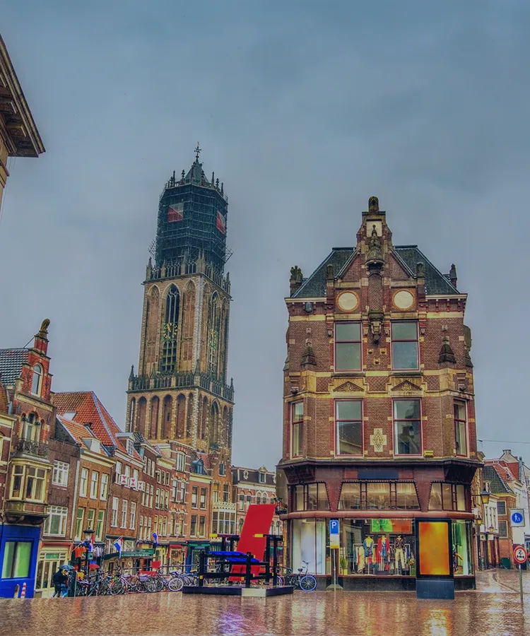 最新流行スポットから穴場のローカルエリアまで<area_name>在住のプライベートガイドと特別な旅をしよう。