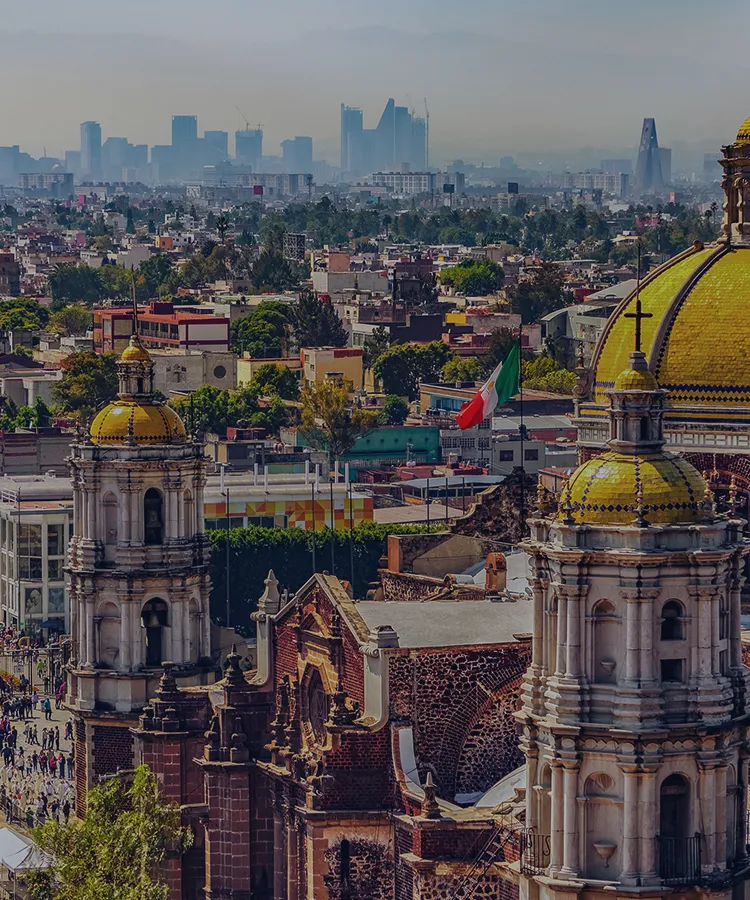 最新流行スポットから穴場のローカルエリアまで<area_name>在住のプライベートガイドと特別な旅をしよう。